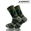 Kép 1/3 - Herbert traktor mintás gyerek bokazokni