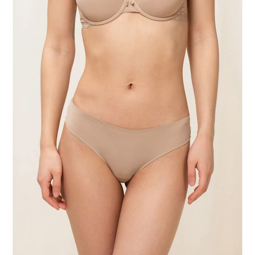 Triumph Lovely Micro Brazilian String Alsó