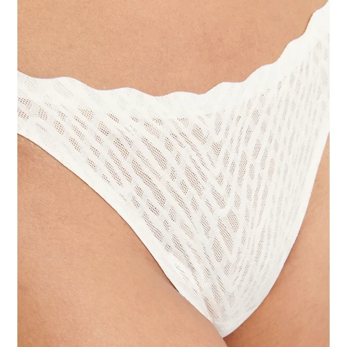 Sloggi Zero Feel Bliss String női alsó